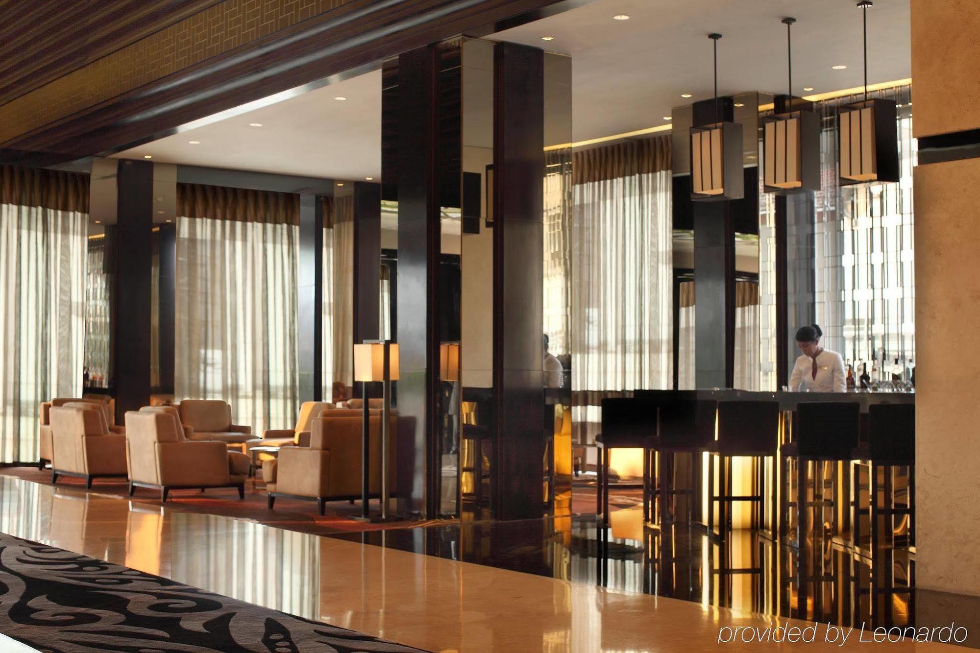 Po Hotel Семаранг Екстериор снимка